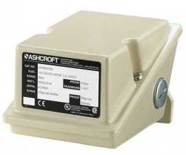Ashcroft LPAN4HB25 30IW LP-Series Pressure Switch with NEMA 4X Enclosure, Adjustable Deadband, 30 inH2O-