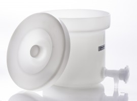 Bel-Art 35223-0000 Polly-Crock Tank with lid and faucet, 6 gal, 16"-