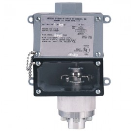 Dwyer 1009W-B3-D Weatherproof Pressure Switch (200 to 1400psig) with 316SS pressure chamber &amp; FEP diaphragm-
