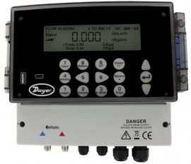Dwyer Series UFC Ultrasonic Flowmeter set-