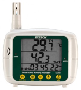 Extech 42280A-NIST Temperature and Humidity Data Logger, -4 to 158&amp;deg;F, 0 to 100% RH,-