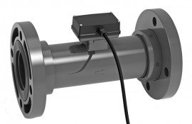 FLOMEC TM Series PVC Water Flow Meter with &amp;frac12;&amp;quot; turbine, spigot, pulse out conditioned signal module with cable-