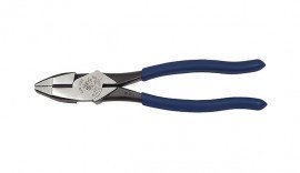 Klein Tools D201-7NE New England Nose Lineman&#039;s Pliers, 7&quot;-