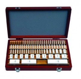 Mitutoyo 516-224-26 Imperial Gauge Block Square Ceramic Set, AS-2 grade-