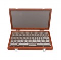 Mitutoyo 516-418-26 Imperial Gauge Block Square Steel Set, 28, grade 0-
